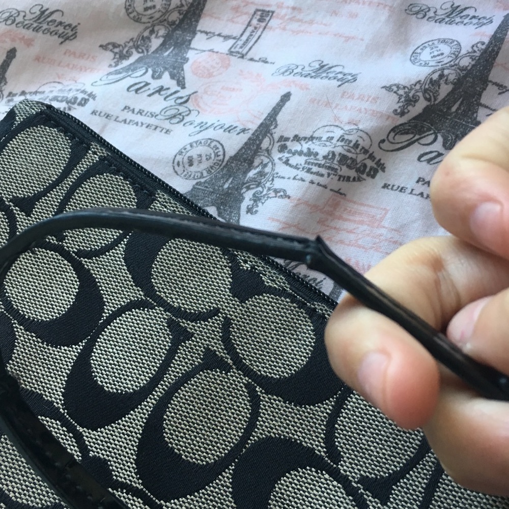 Authentic Coach Wallet - Picture 3 of 4
